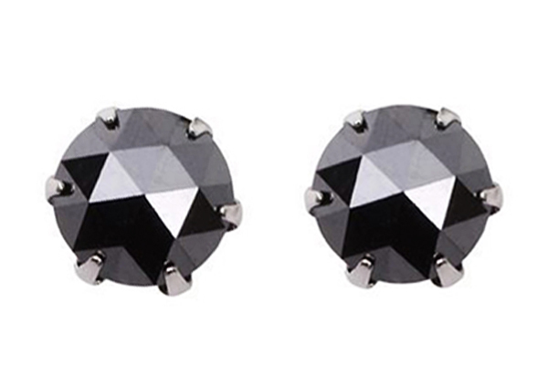 Pt900(プラチナ)ブラックダイヤピアス計1.00ct 一粒ブラックダイヤピアス各0.5ct　煌きのブラックダイヤ 特特A